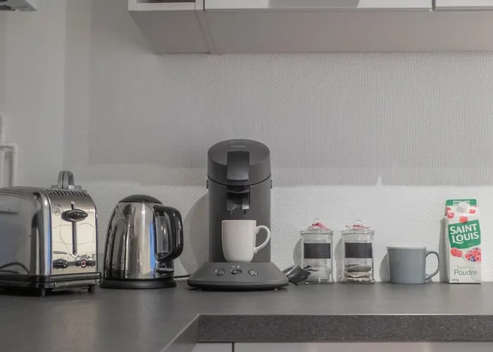 Appartement L'amour De La Paix - Center - Garden - Near Station - Smarttv65