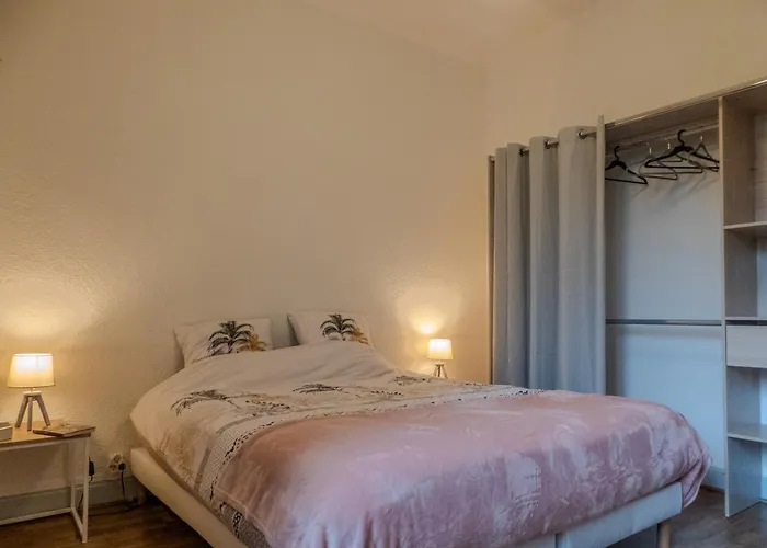 Апартаменты L'amour De La Paix - Center - Garden - Near Station - Smarttv65